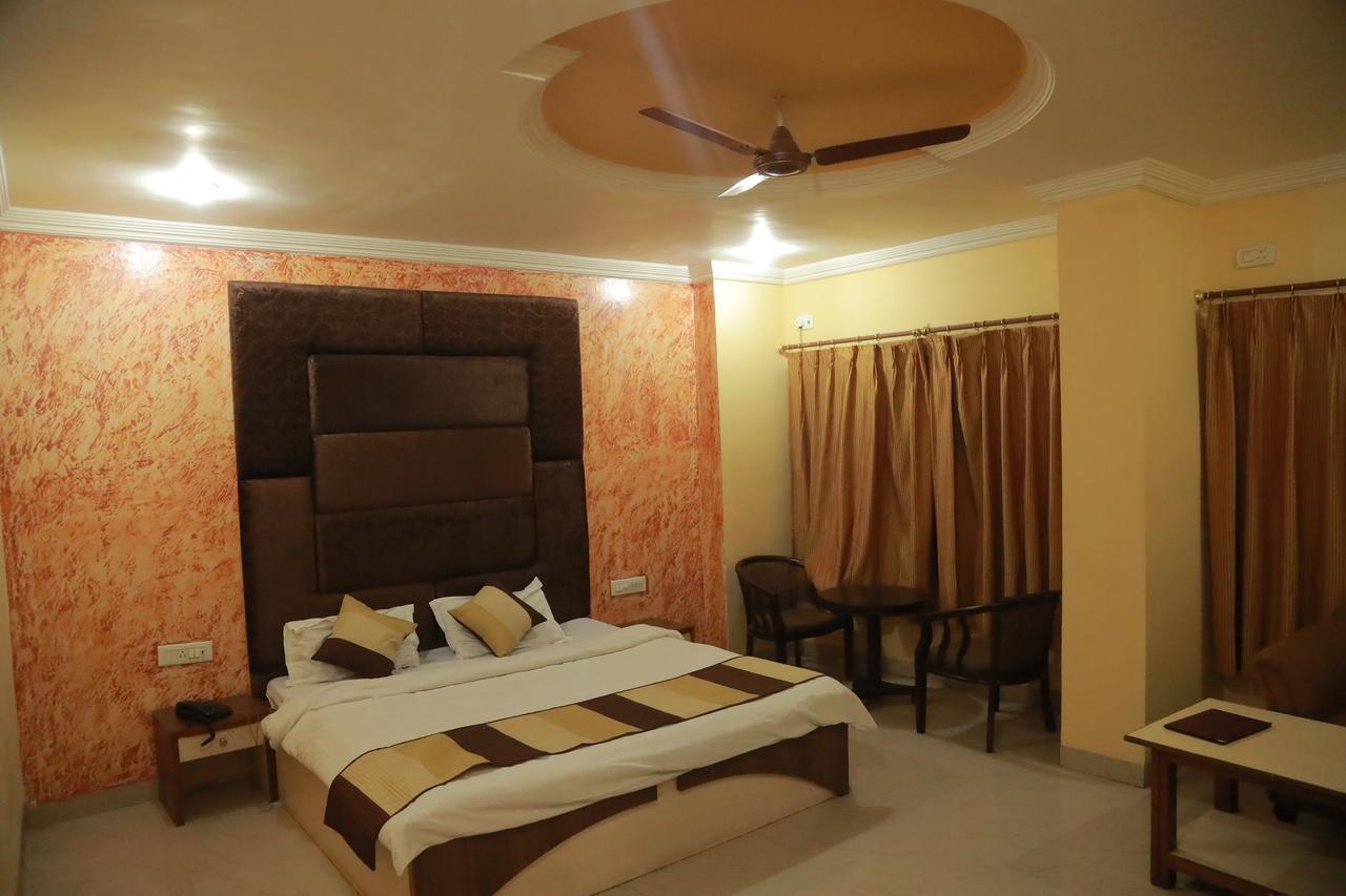 Hotel Sobhraj Adźmer Zewnętrze zdjęcie